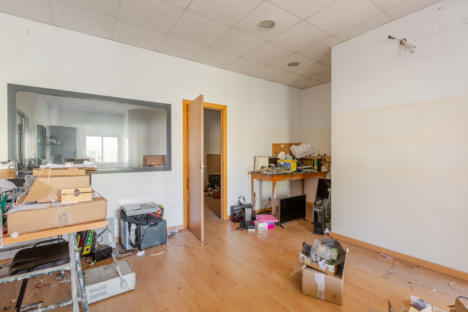 Commercieel te huur in Pamplona - € 1.800 (Ref: 9711173)