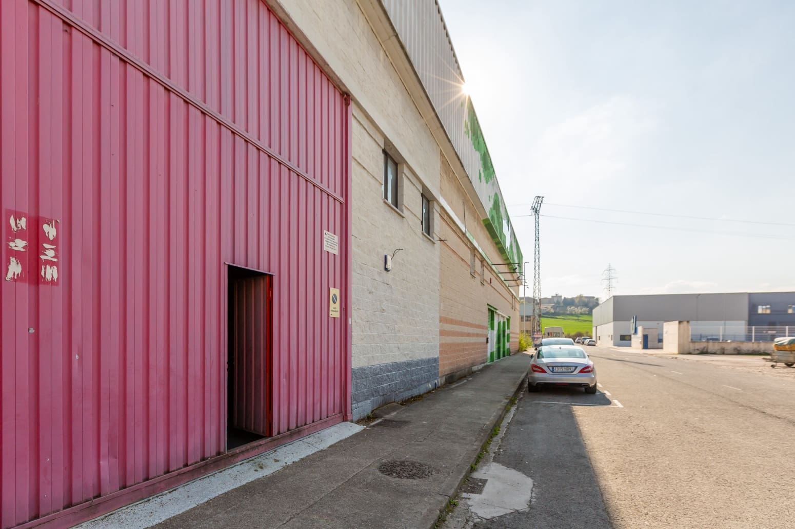 Commercieel te huur in Pamplona - € 1.800 (Ref: 9711173)