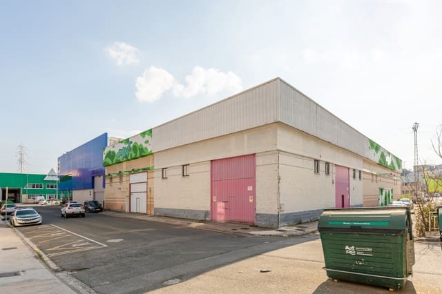 Commercieel te huur in Pamplona - € 1.800 (Ref: 9711173)