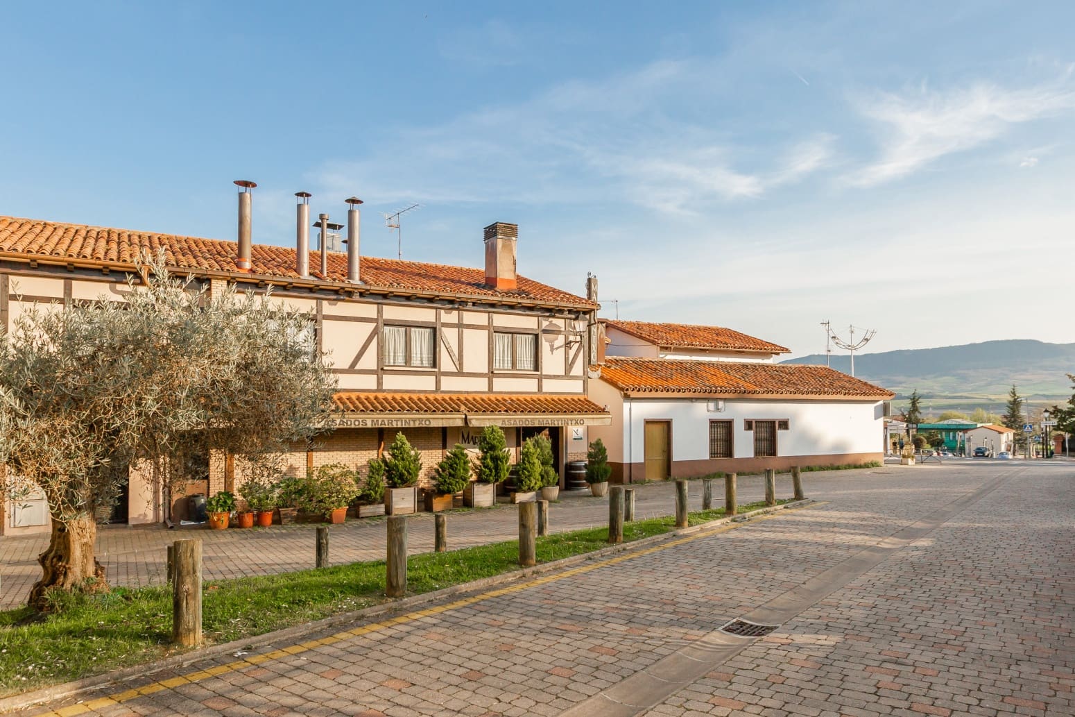 Business for sale in Cizur - € 5,000,000 (Ref: 9711174)