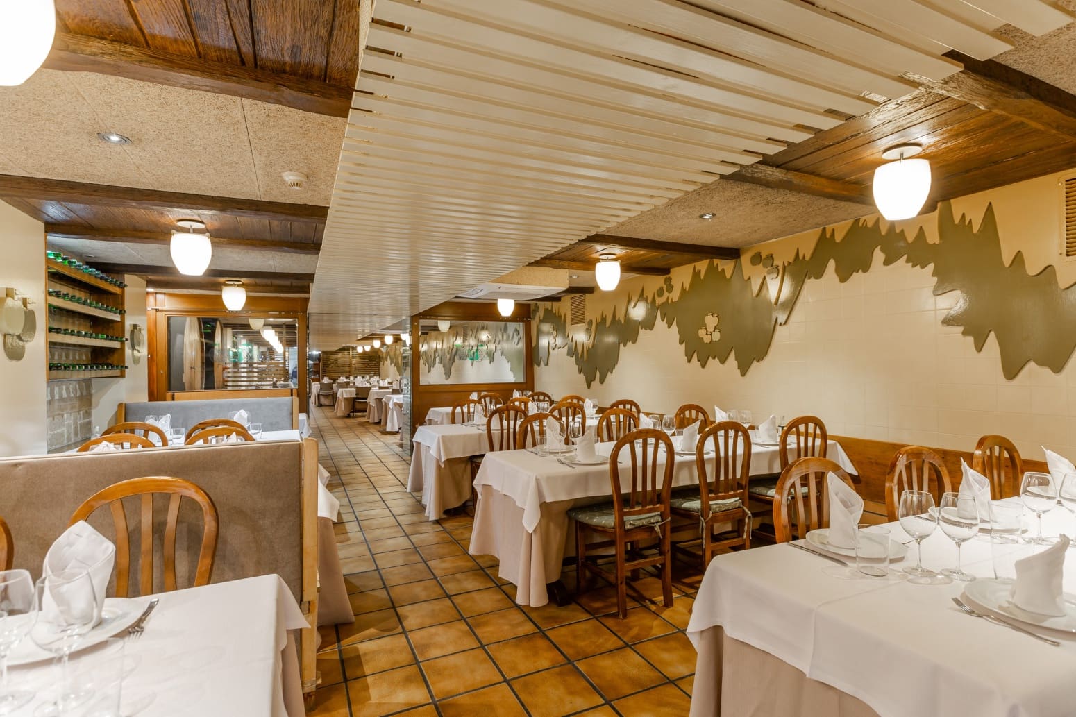 Commercial for sale in Cizur - € 5,000,000 (Ref: 9711175)