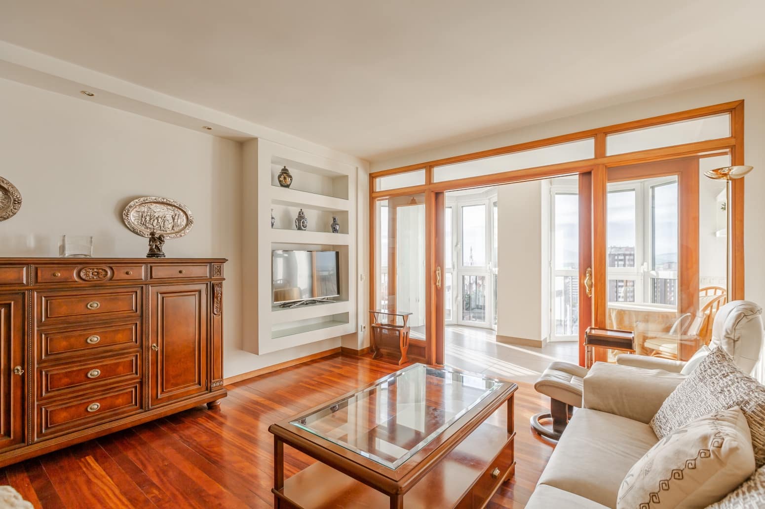 2 bedroom Flat for sale in Pamplona / Iruna with garage - € 525,000 (Ref: 9714636)