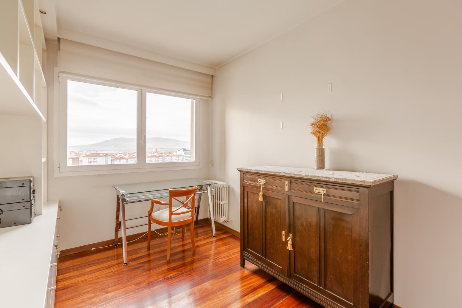 2 bedroom Flat for sale in Pamplona / Iruna with garage - € 525,000 (Ref: 9714636)