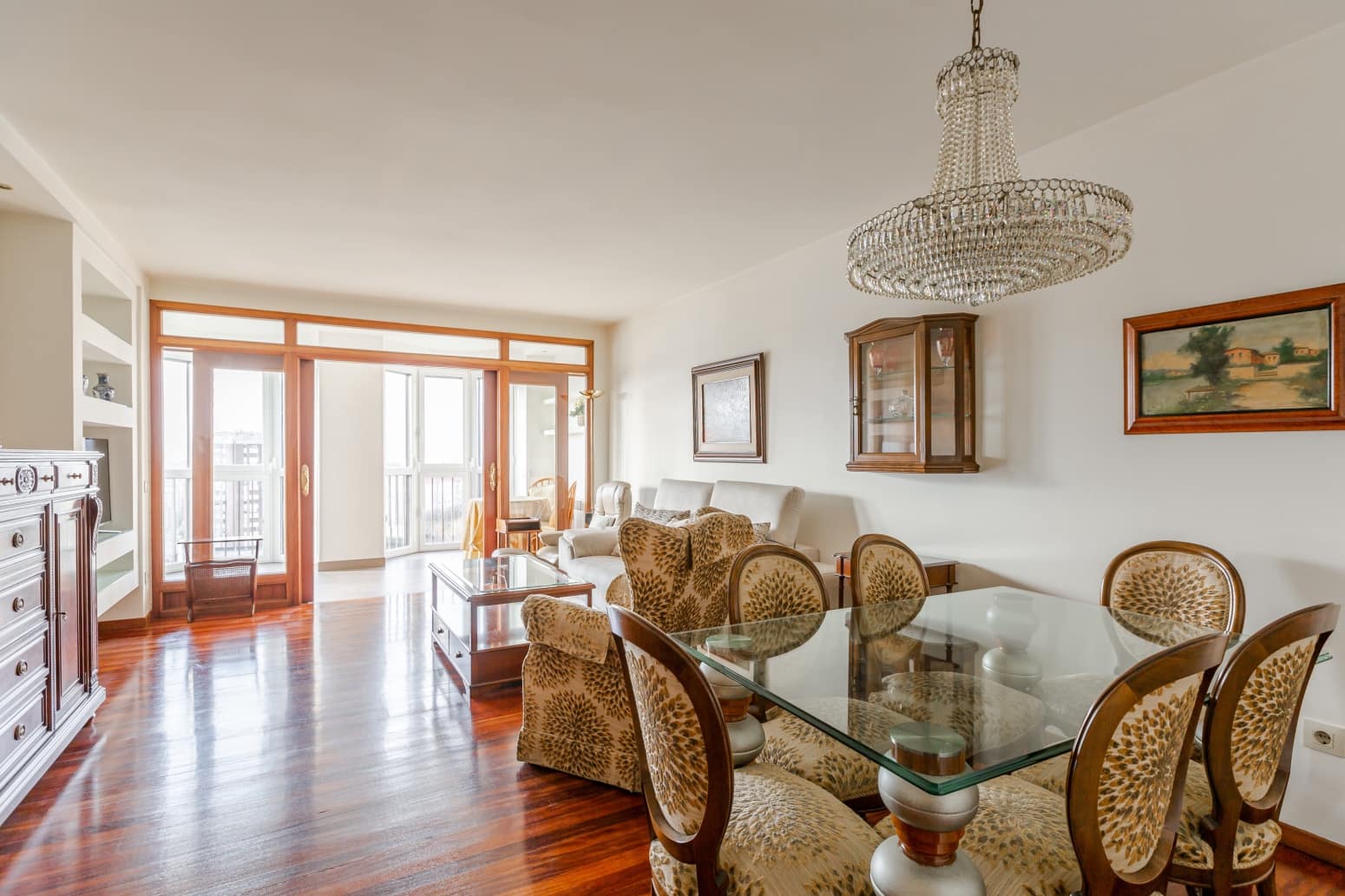 2 bedroom Flat for sale in Pamplona / Iruna with garage - € 525,000 (Ref: 9714636)