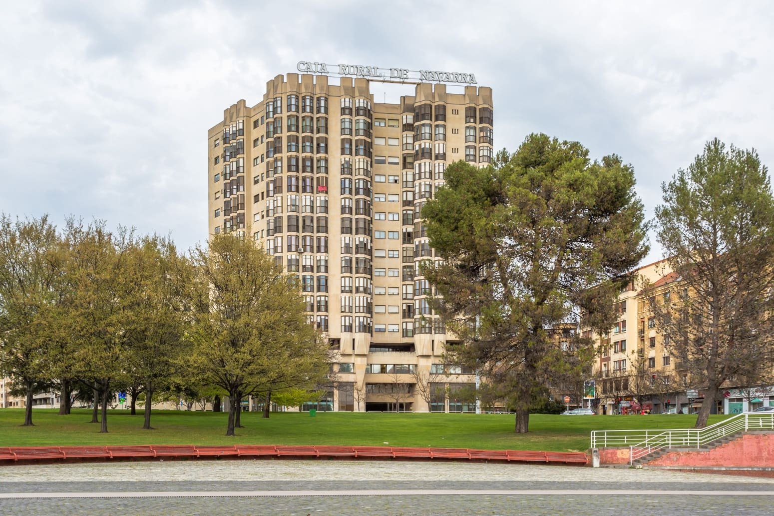 2 bedroom Flat for sale in Pamplona / Iruna with garage - € 525,000 (Ref: 9714636)