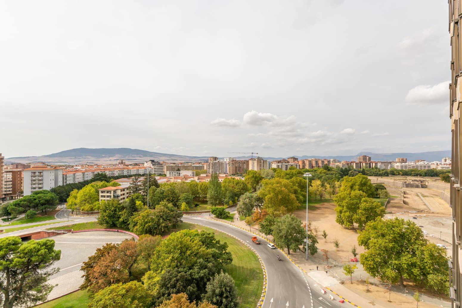 2 bedroom Flat for sale in Pamplona / Iruna - € 460,000 (Ref: 9714636)