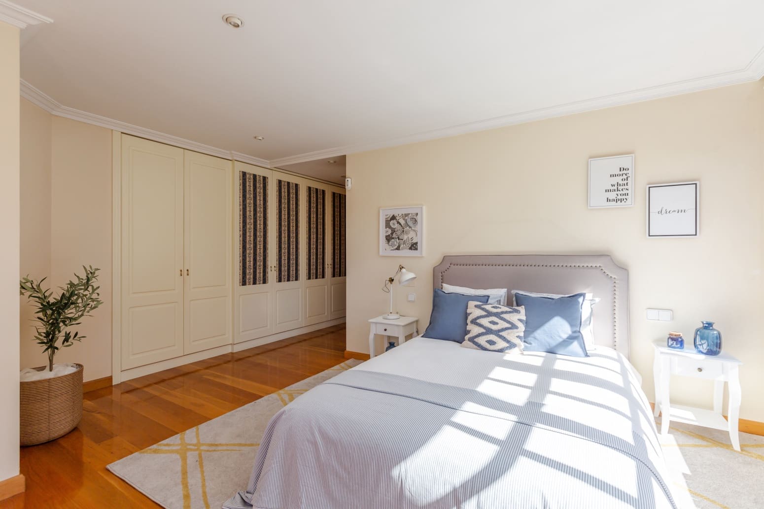 4 bedroom Villa for sale in Zizur Mayor / Zizur Nagusia with garage - € 730,000 (Ref: 9714637)