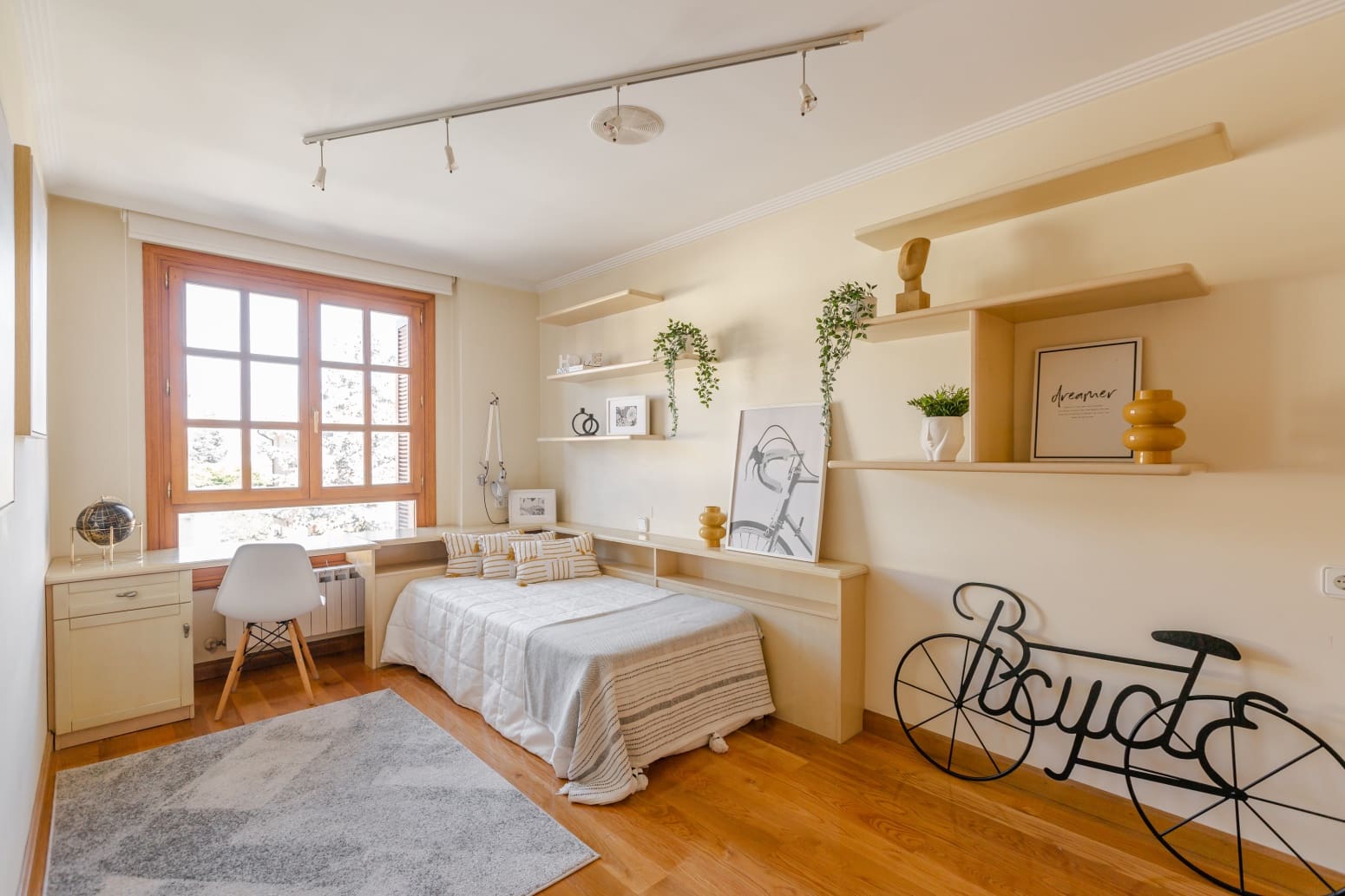 4 bedroom Villa for sale in Zizur Mayor / Zizur Nagusia with garage - € 730,000 (Ref: 9714637)