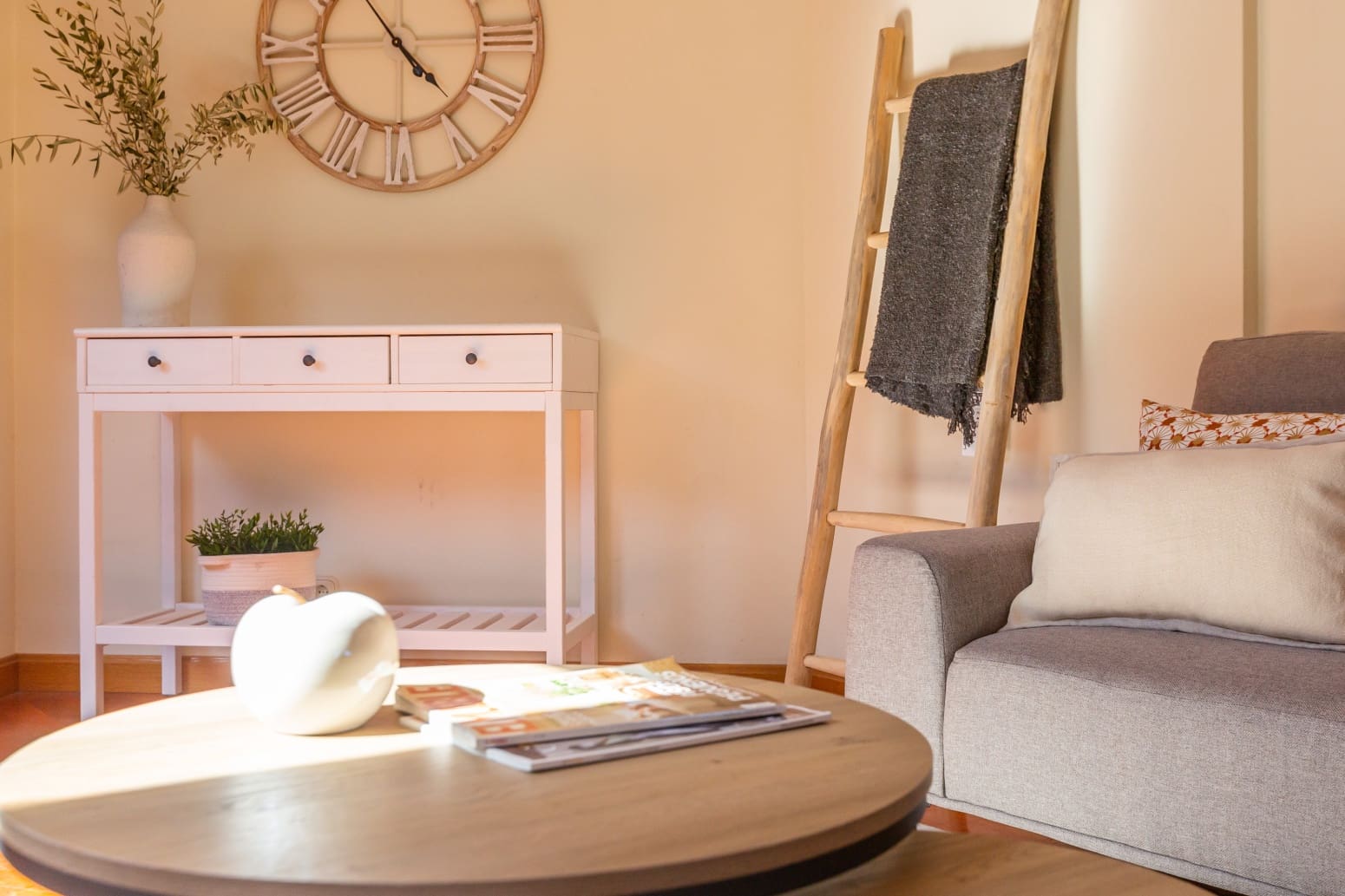 4 bedroom Villa for sale in Zizur Mayor / Zizur Nagusia with garage - € 730,000 (Ref: 9714637)