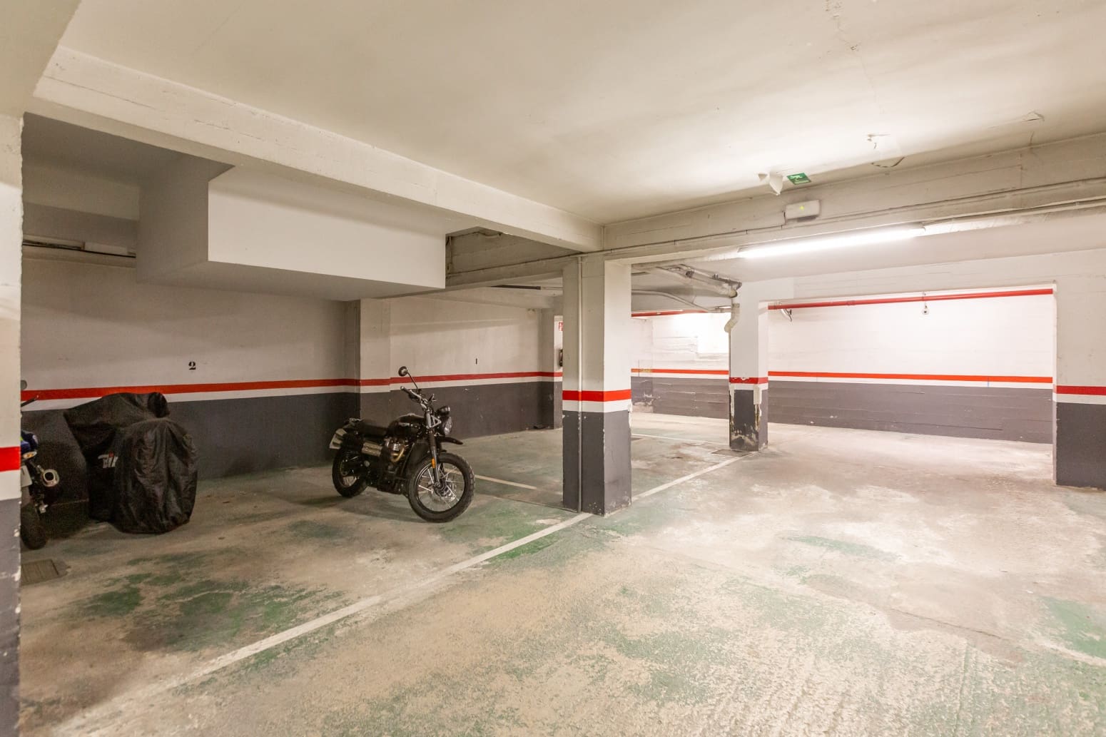 3 bedroom Flat for sale in Pamplona / Iruna with garage - € 315,000 (Ref: 9719712)