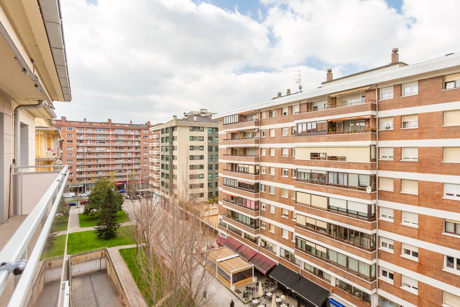 3 bedroom Flat for sale in Pamplona / Iruna with garage - € 315,000 (Ref: 9719712)