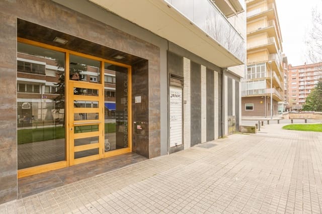3 Zimmer Wohnung zu verkaufen in Pamplona / Iruña mit Garage - 315.000 € (Ref: 9719712)