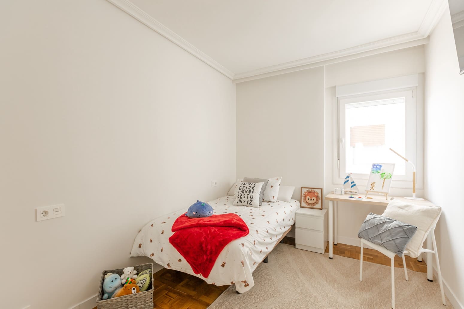 3 bedroom Flat for sale in Pamplona / Iruna - € 337,000 (Ref: 9719713)