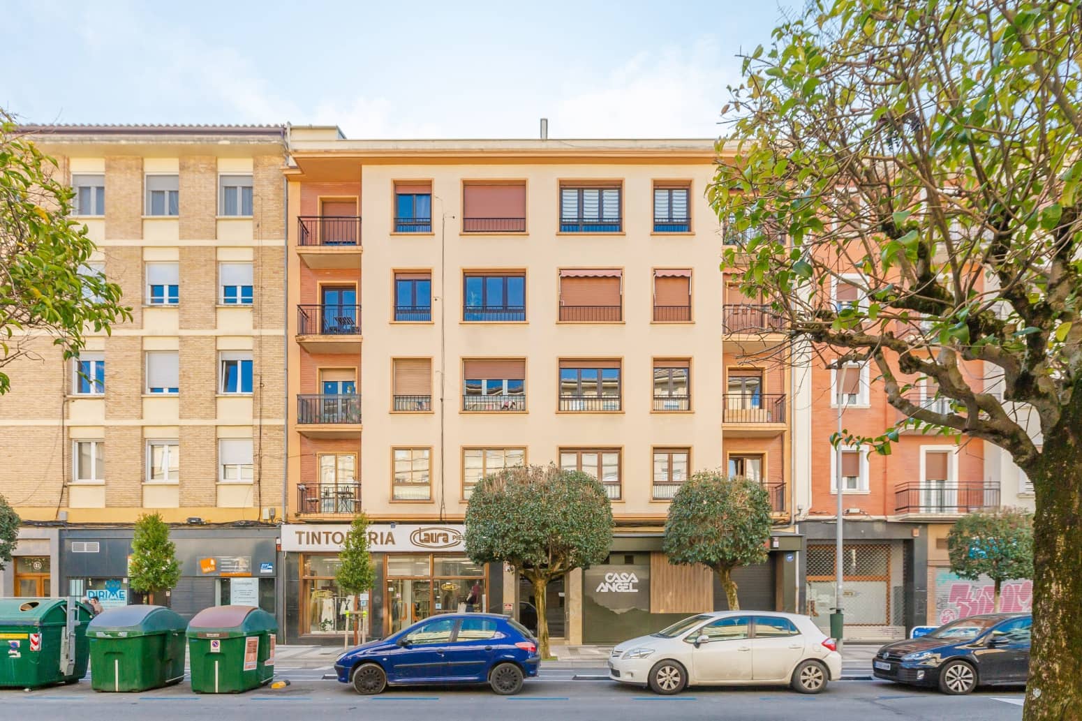 3 bedroom Flat for sale in Pamplona / Iruna - € 337,000 (Ref: 9719713)