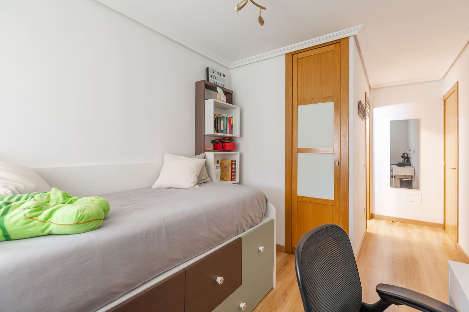 4 bedroom Villa for sale in Elorz with garage - € 374,000 (Ref: 9726462)