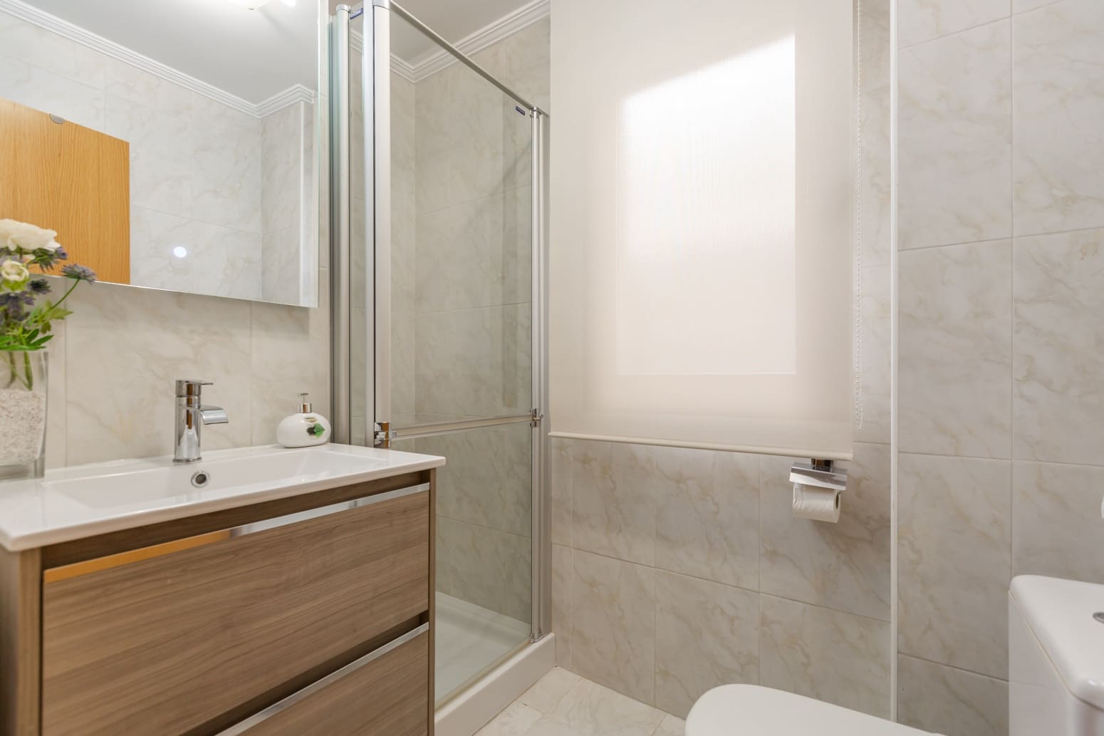 4 bedroom Villa for sale in Elorz with garage - € 374,000 (Ref: 9726462)