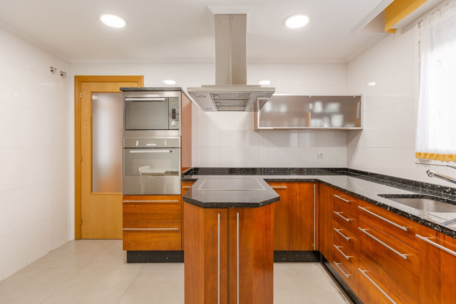 3 bedroom Flat for sale in Berrioplano with garage - € 280,000 (Ref: 9726463)