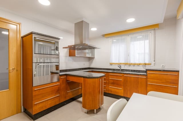 3 soveværelse Lejlighed til salg i Berrioplano med garage - € 280.000 (Ref: 9726463)