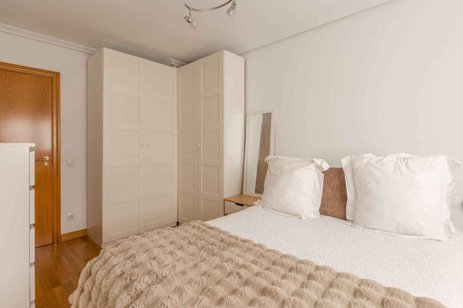 3 bedroom Flat for sale in Berrioplano with garage - € 280,000 (Ref: 9726463)