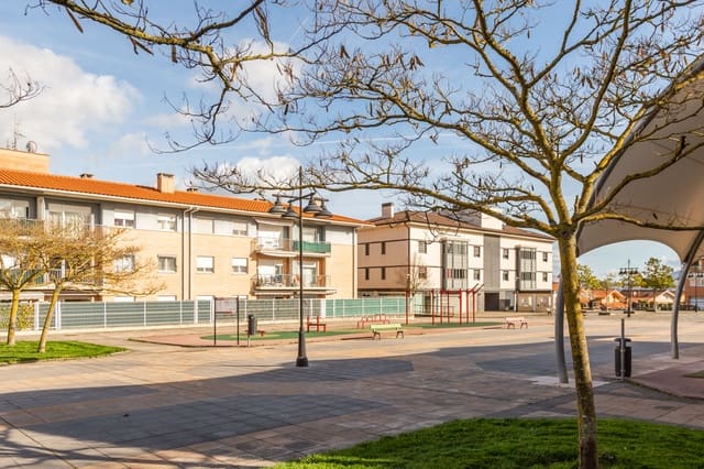 3 soveværelse Lejlighed til salg i Berrioplano med garage - € 280.000 (Ref: 9726463)