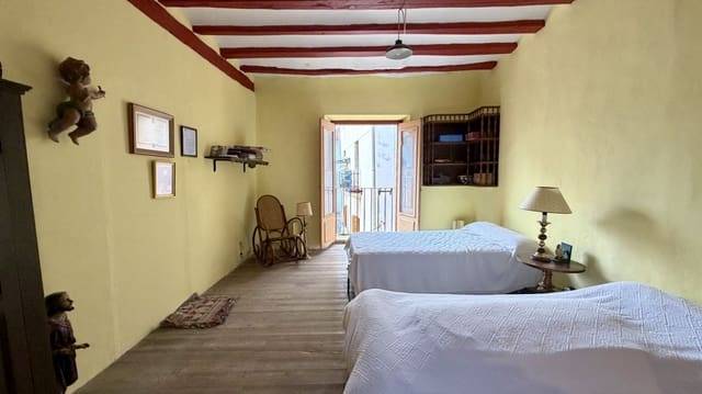 4 bedroom Villa for sale in Lodosa - € 120,000 (Ref: 9729218)