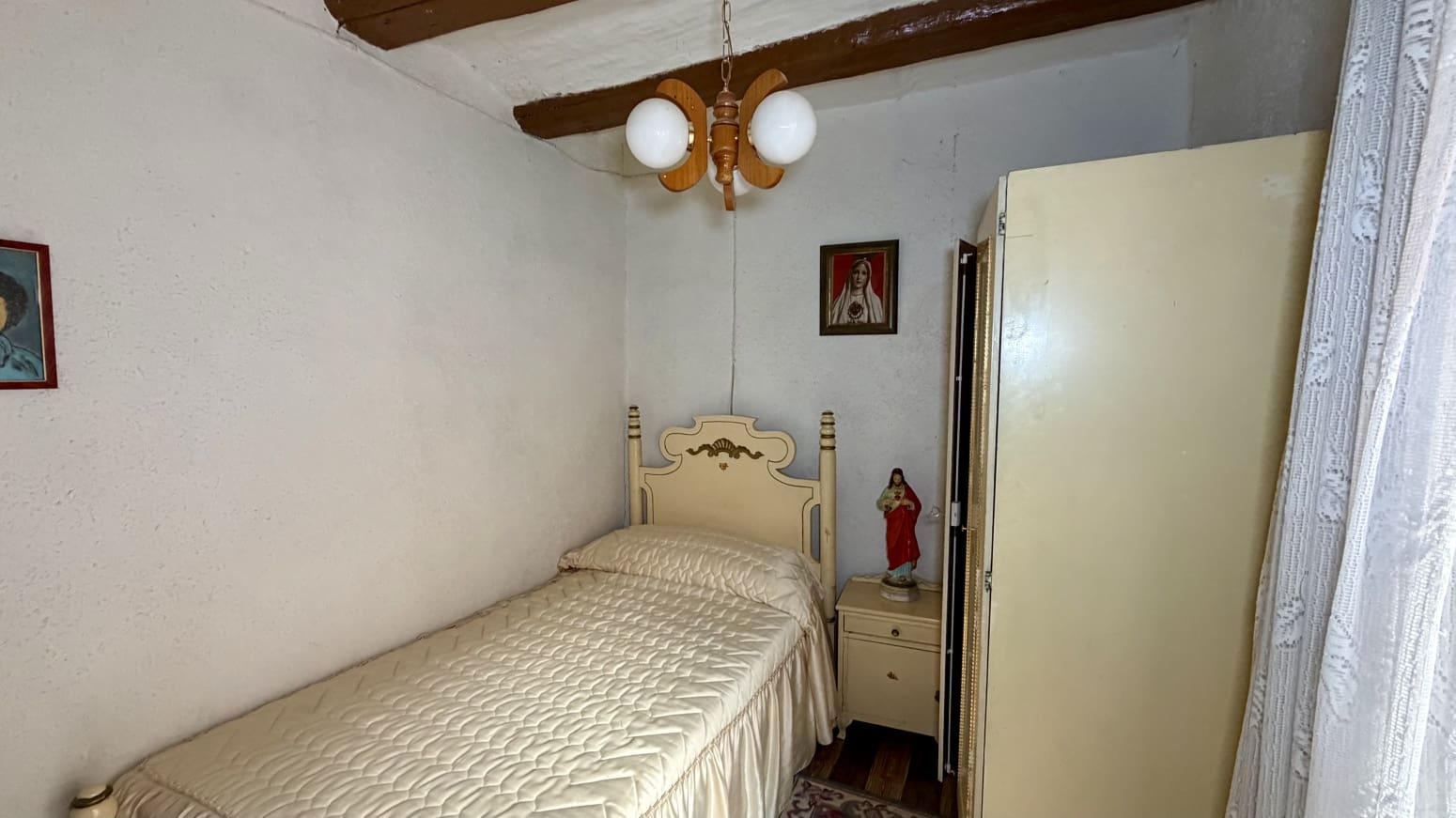 4 bedroom Villa for sale in Allo - € 205,000 (Ref: 9735321)