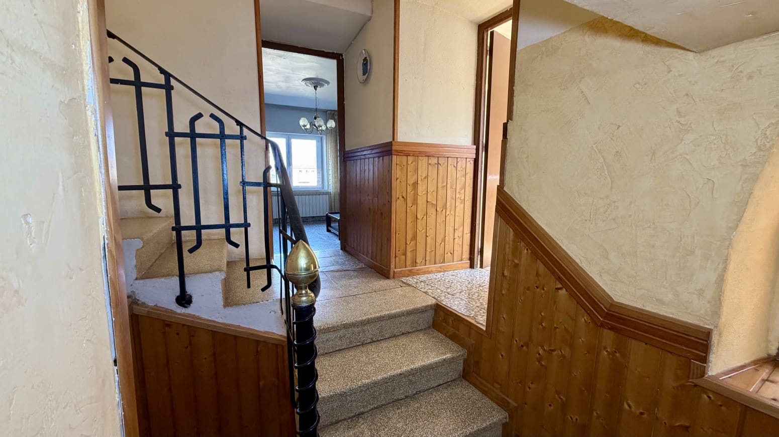 4 bedroom Villa for sale in Allo - € 205,000 (Ref: 9735321)