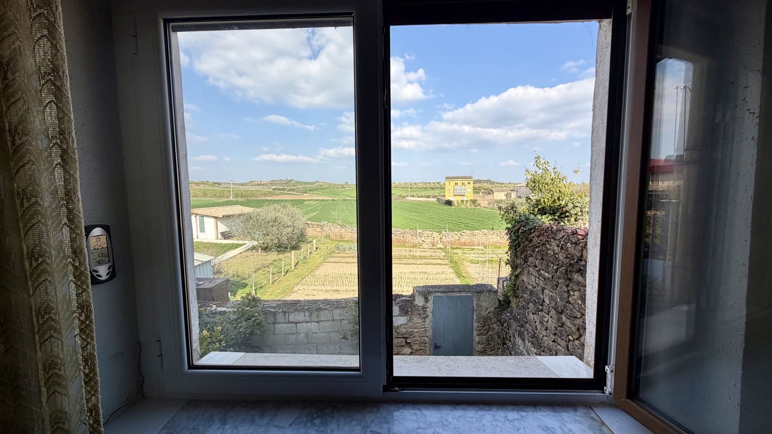 4 bedroom Villa for sale in Allo - € 205,000 (Ref: 9735321)