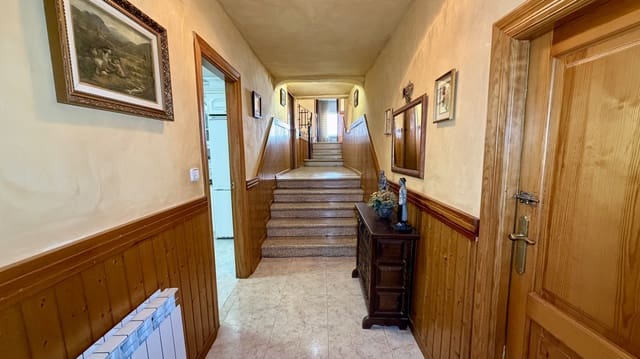 4 slaapkamer Villa te koop in Allo - € 205.000 (Ref: 9735321)