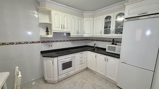 4 slaapkamer Villa te koop in Allo - € 205.000 (Ref: 9735321)