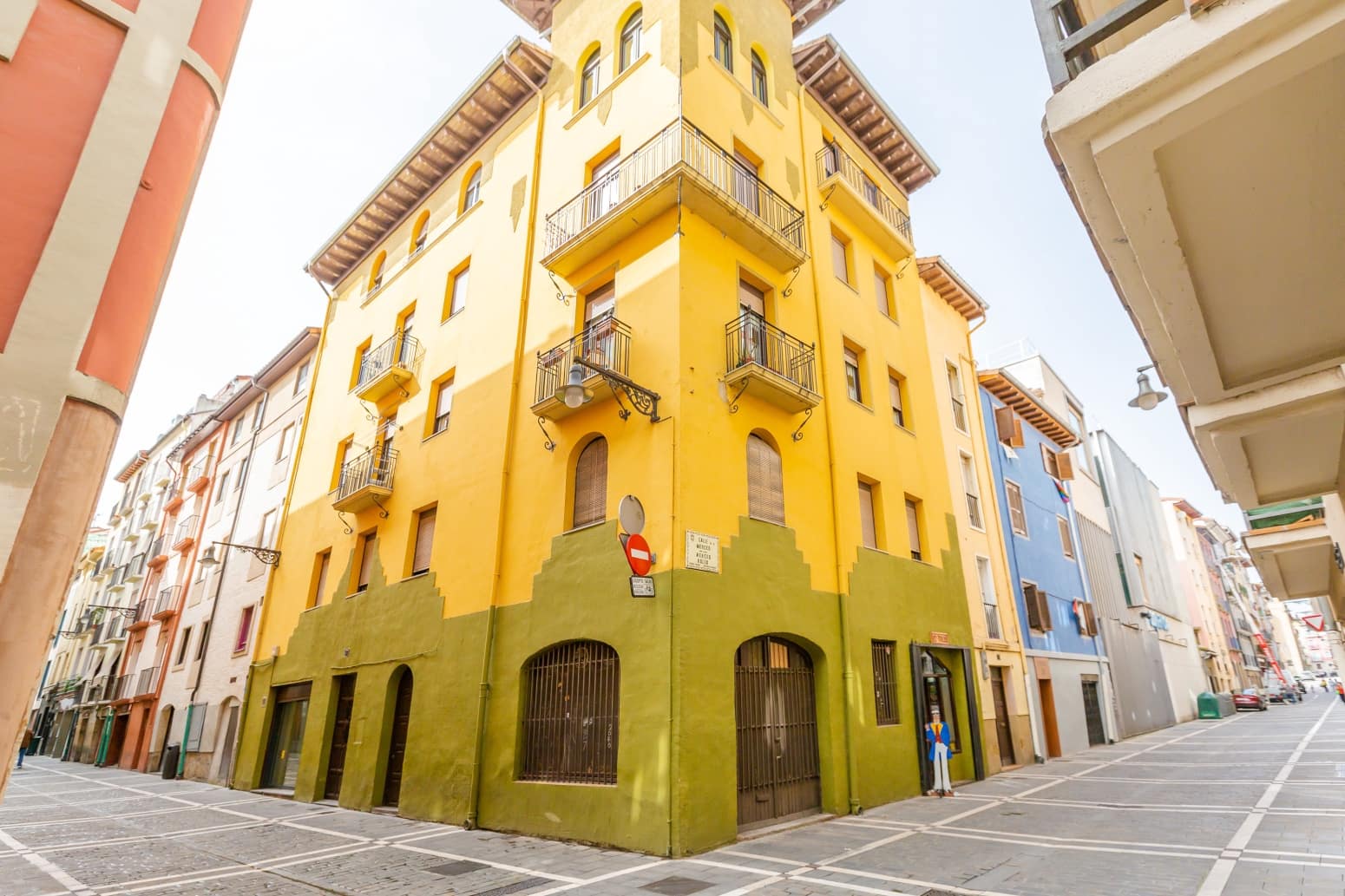 Erhverv til salg i Pamplona / Iruna - € 120.000 (Ref: 9755438)