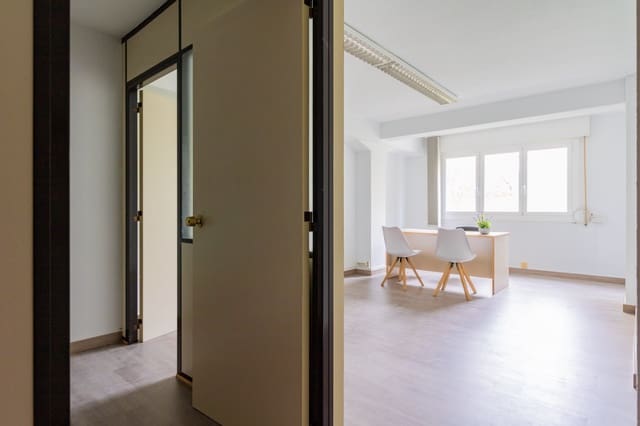 Ufficio da affittare in Pamplona - 250 € (Rif: 9755439)