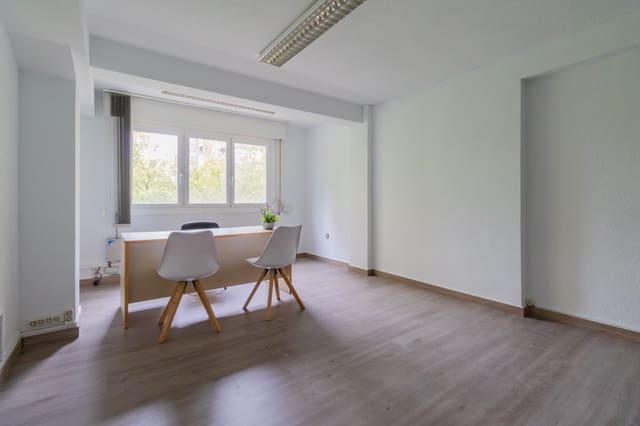 Ufficio da affittare in Pamplona - 250 € (Rif: 9755439)