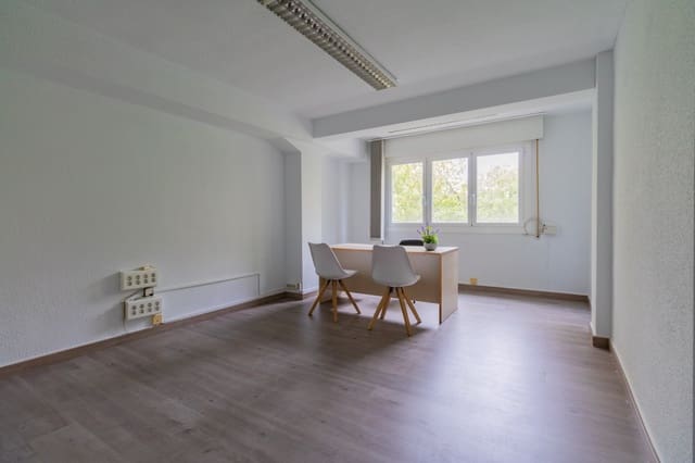 Ufficio da affittare in Pamplona - 250 € (Rif: 9755439)