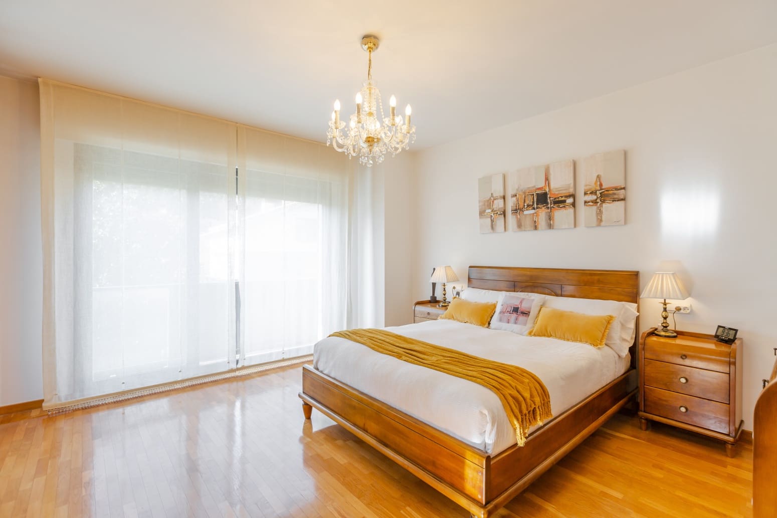 3 soveværelse Villa til salg i Monreal med garage - € 370.000 (Ref: 9755440)