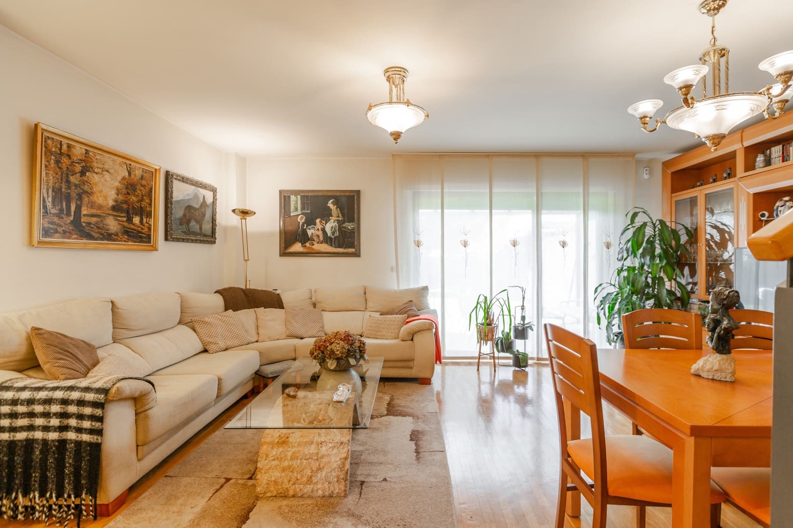 3 soveværelse Villa til salg i Monreal med garage - € 370.000 (Ref: 9755440)