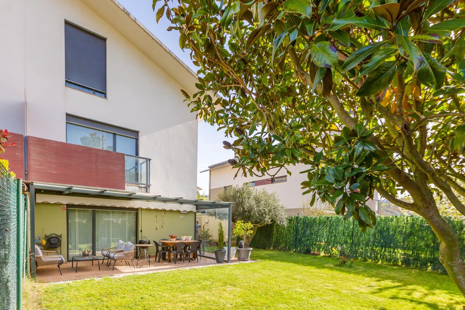 3 soveværelse Villa til salg i Monreal med garage - € 370.000 (Ref: 9755440)