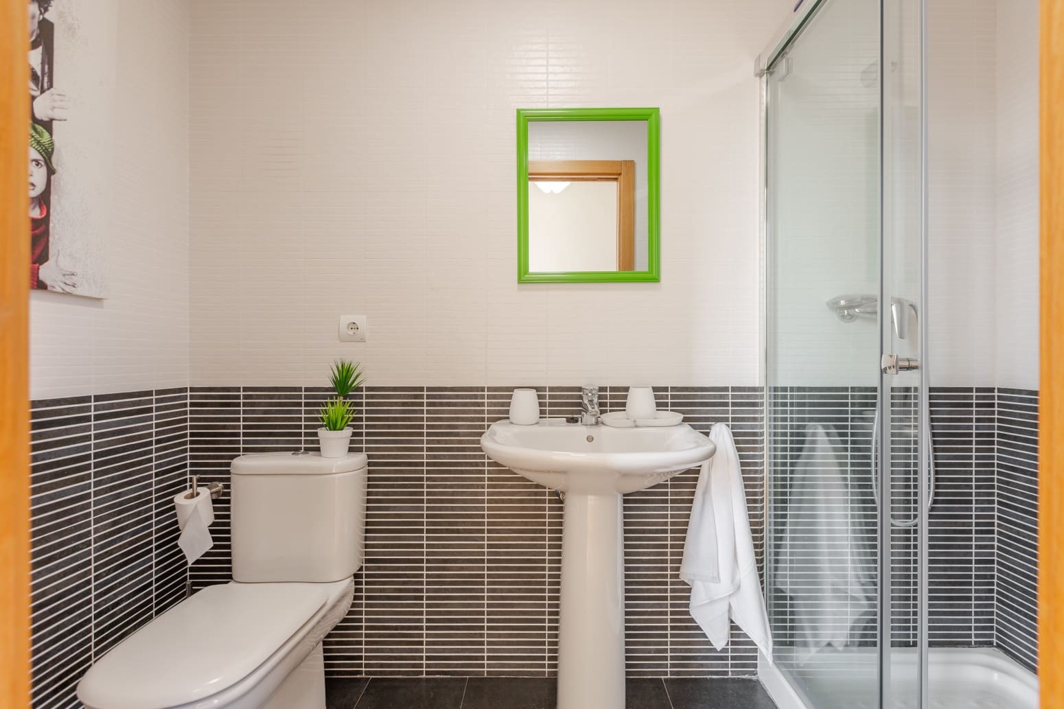 2 slaapkamer Flat te koop in Pamplona met garage - € 350.000 (Ref: 9755441)