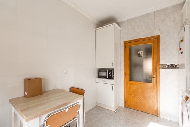 3 slaapkamer Flat te koop in Pamplona - € 193.000 (Ref: 9758675)