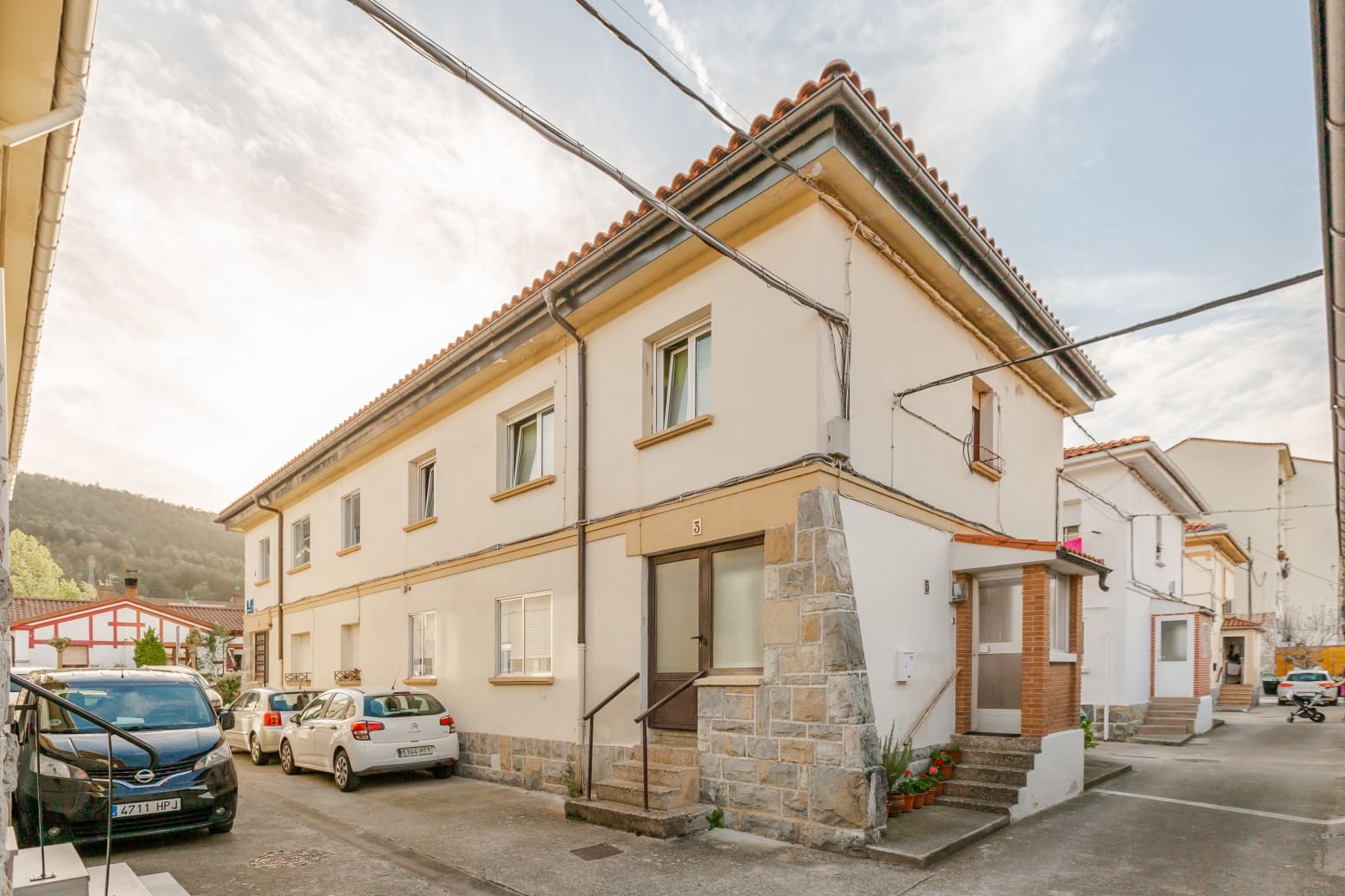 4 soveværelse Lejlighed til salg i Ezcabarte med garage - € 230.000 (Ref: 9758676)