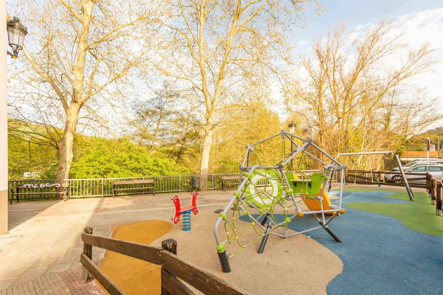 4 soveværelse Lejlighed til salg i Ezcabarte med garage - € 230.000 (Ref: 9758676)