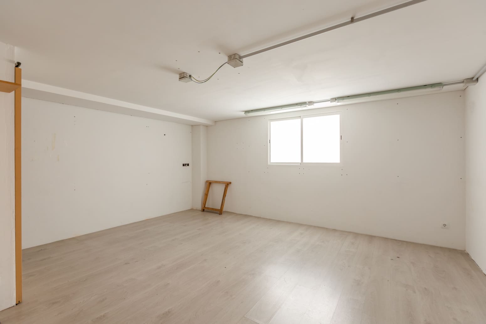 Erhverv til salg i Berriozar med garage - € 220.000 (Ref: 9758678)