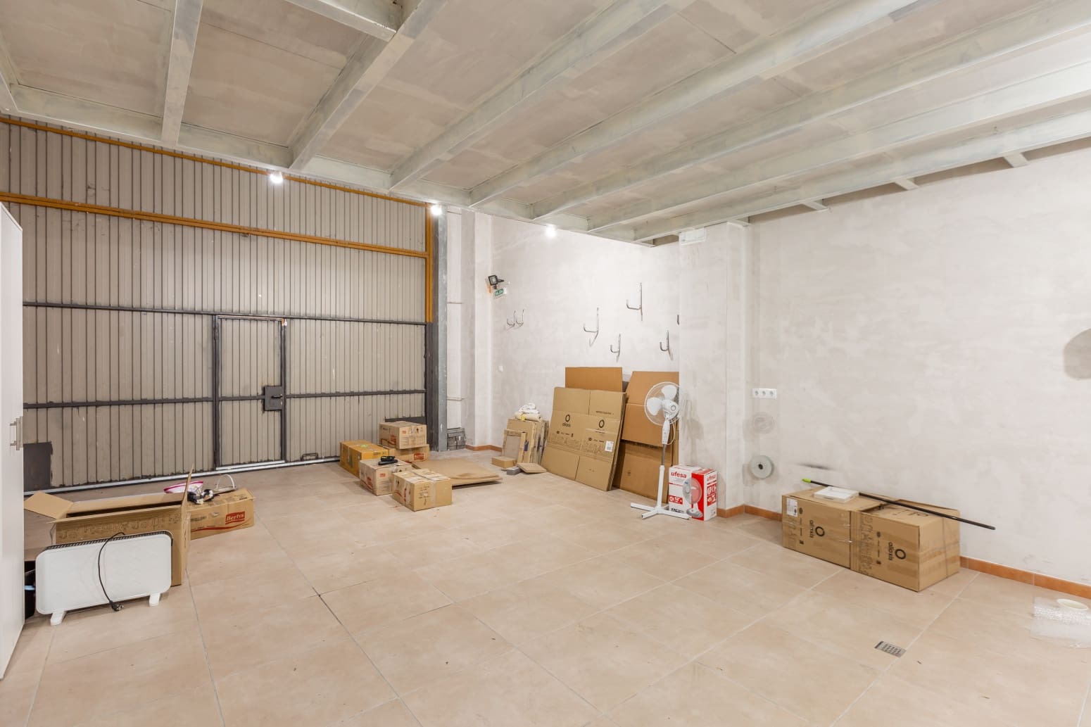 Erhverv til salg i Berriozar med garage - € 220.000 (Ref: 9758678)