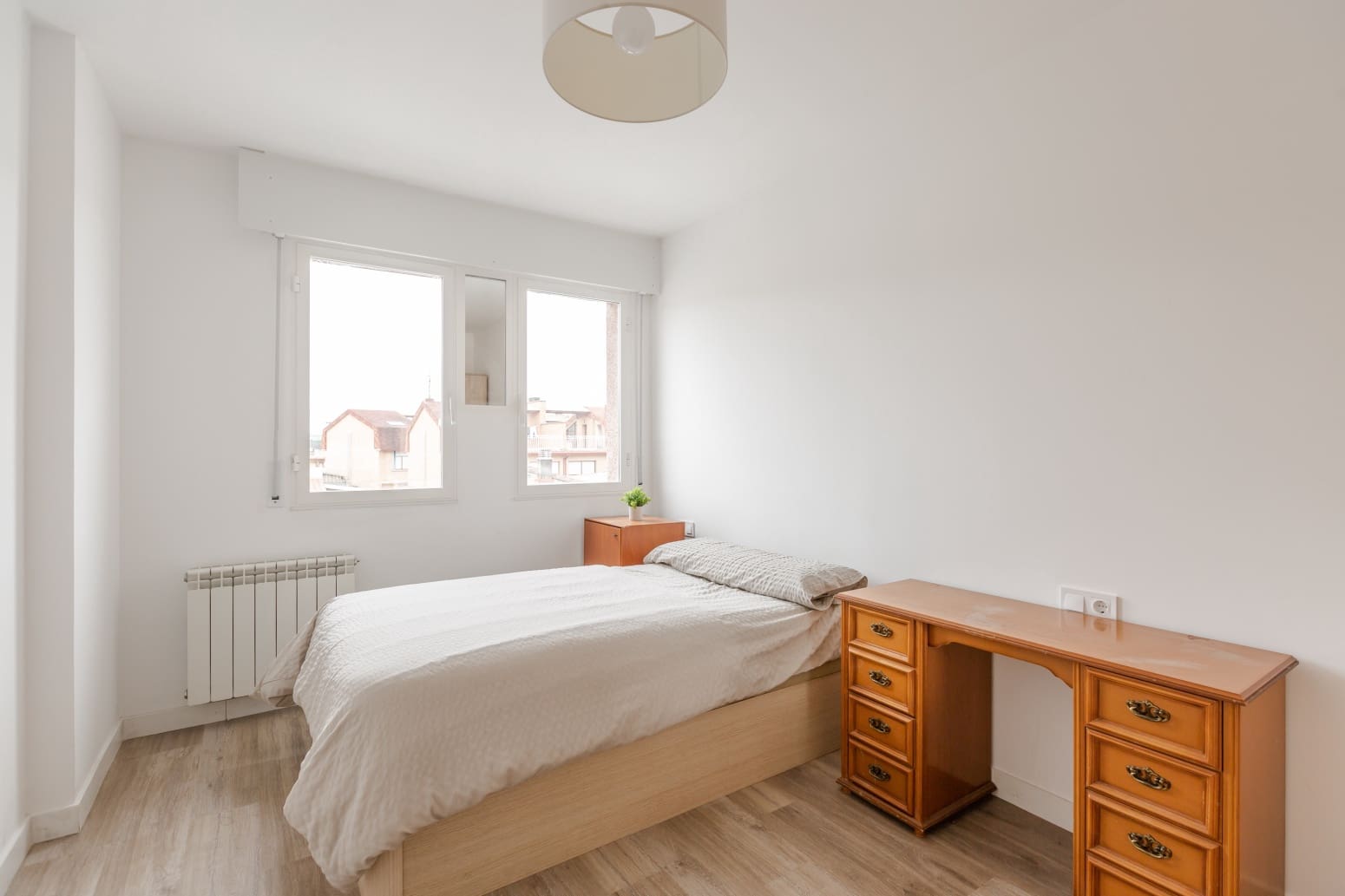 3 bedroom Flat for sale in Noain - € 247,000 (Ref: 9780273)