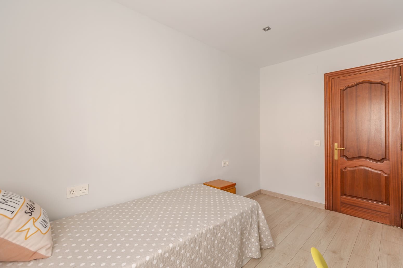 3 bedroom Flat for sale in Pamplona / Iruna - € 225,000 (Ref: 9780274)