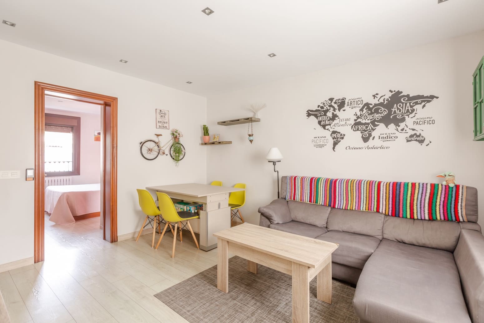 3 bedroom Flat for sale in Pamplona / Iruna - € 225,000 (Ref: 9780274)