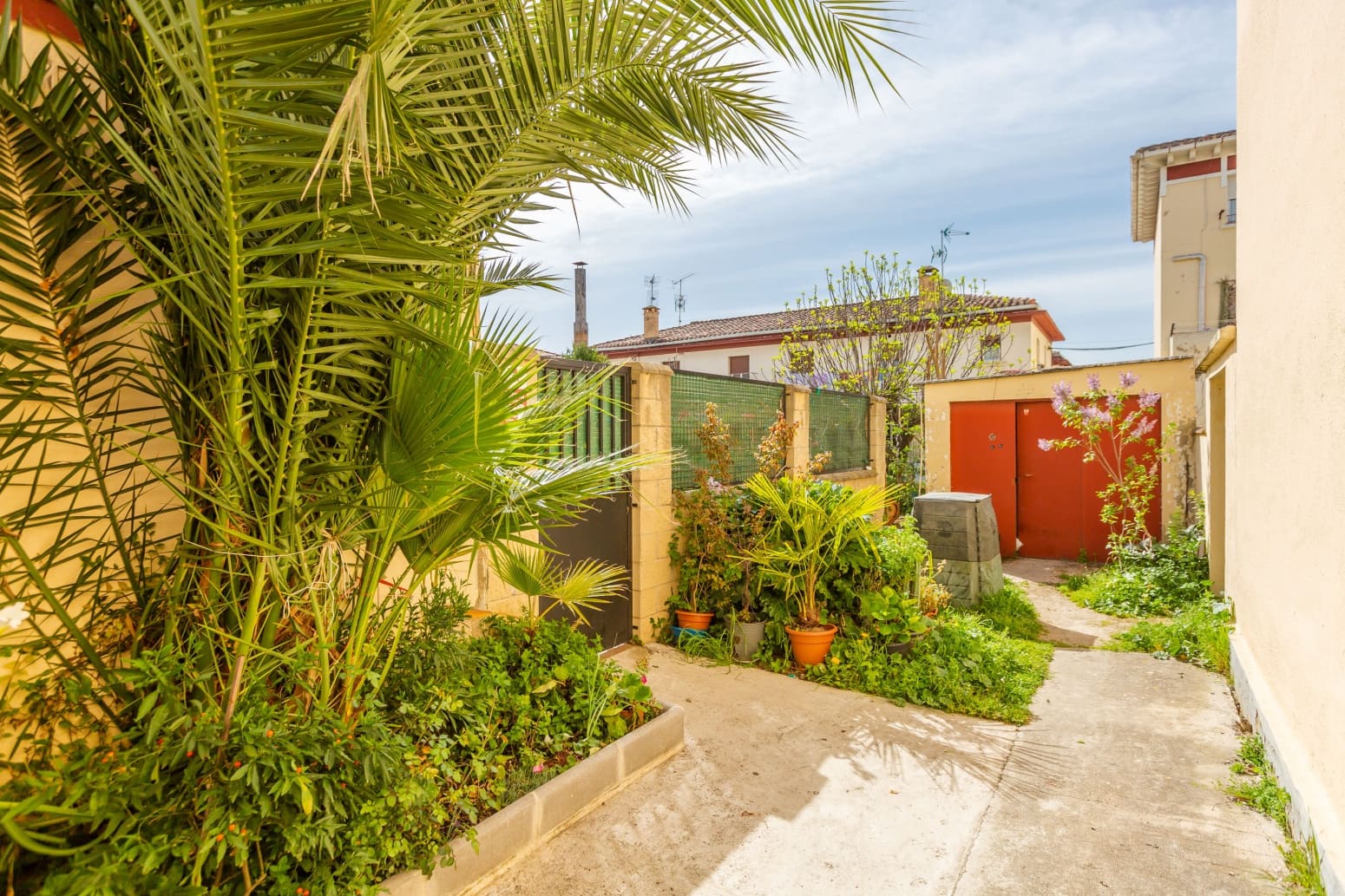 3 bedroom Flat for sale in Pamplona / Iruna - € 225,000 (Ref: 9780274)