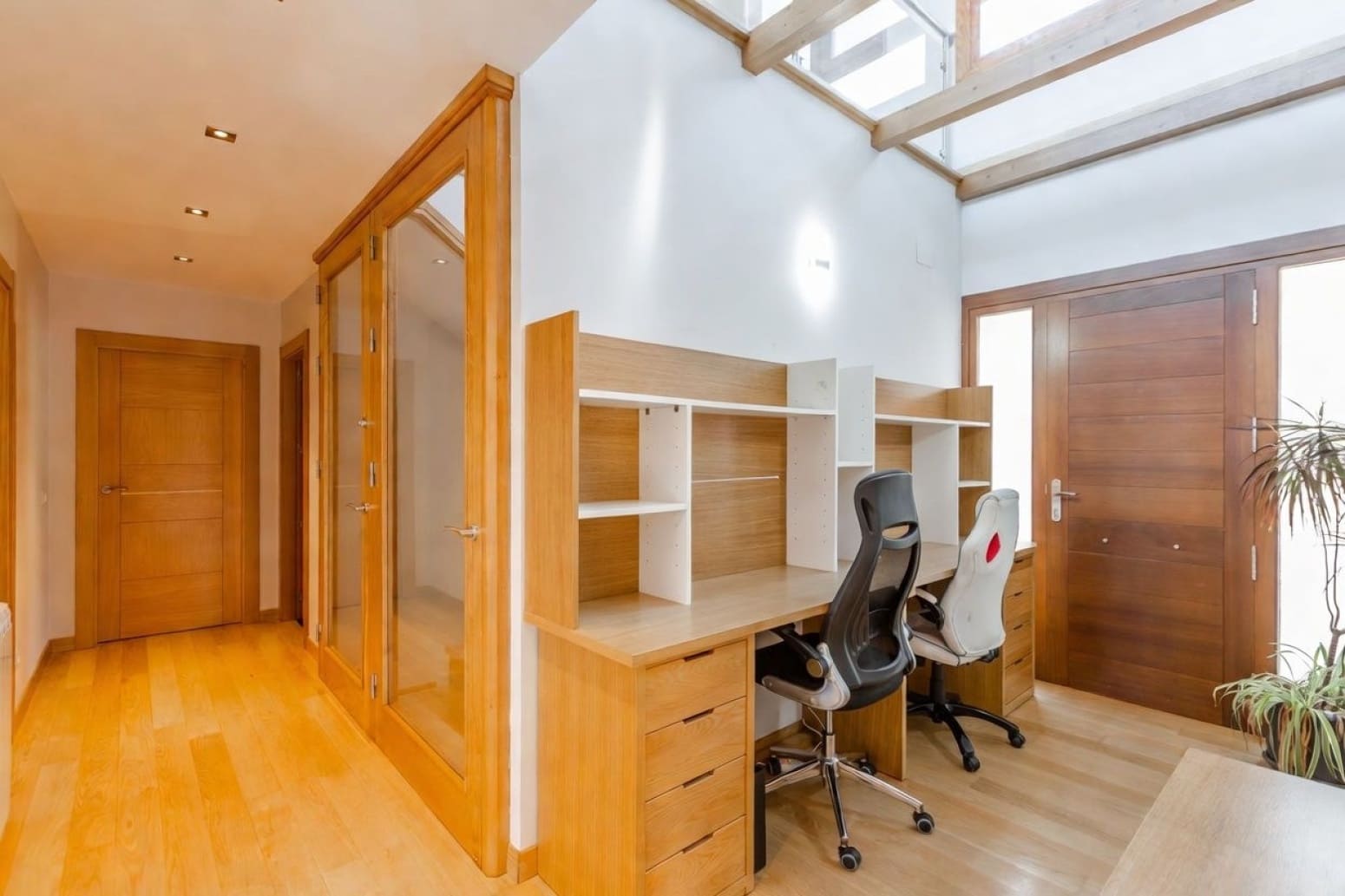 6 makuuhuone Huvila myytävänä paikassa Aibar mukana 
autotalli - 450 000 € (Ref: 9794315)