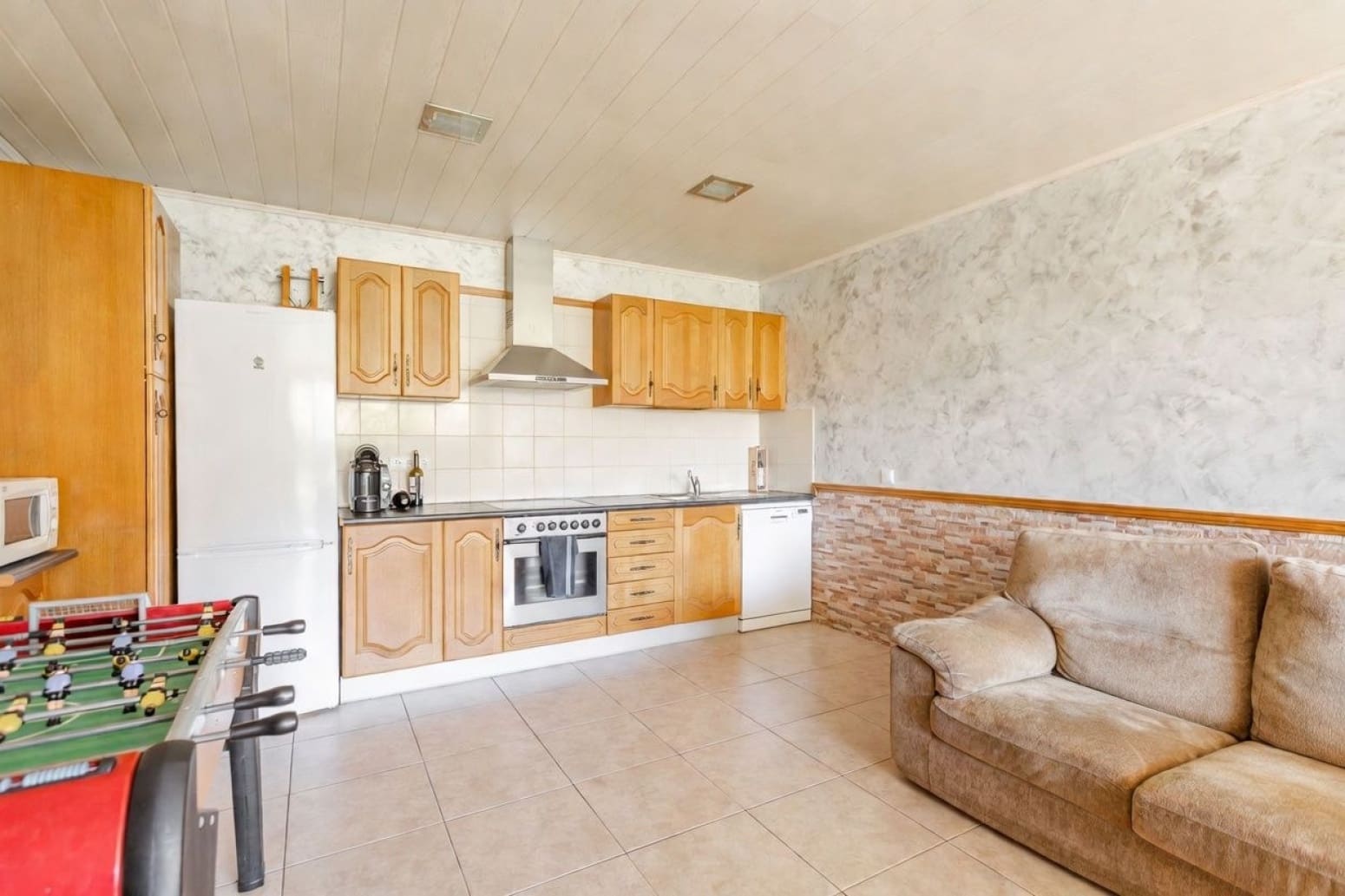 6 makuuhuone Huvila myytävänä paikassa Aibar mukana 
autotalli - 450 000 € (Ref: 9794315)