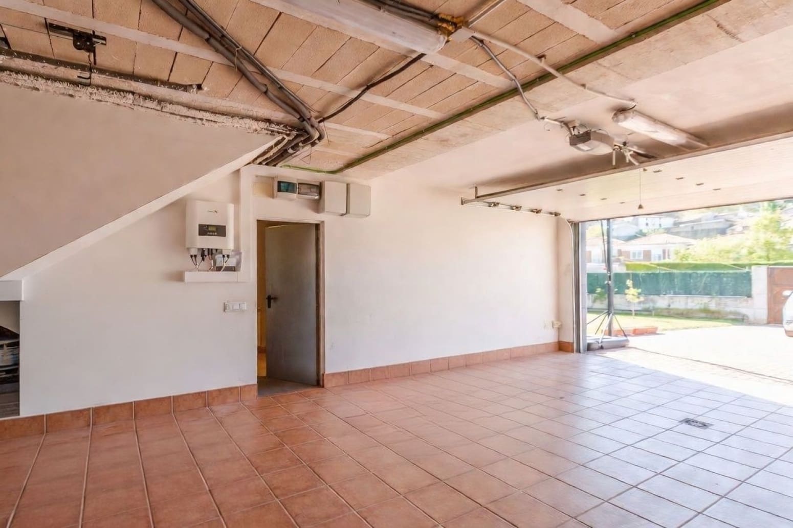 6 makuuhuone Huvila myytävänä paikassa Aibar mukana 
autotalli - 450 000 € (Ref: 9794315)